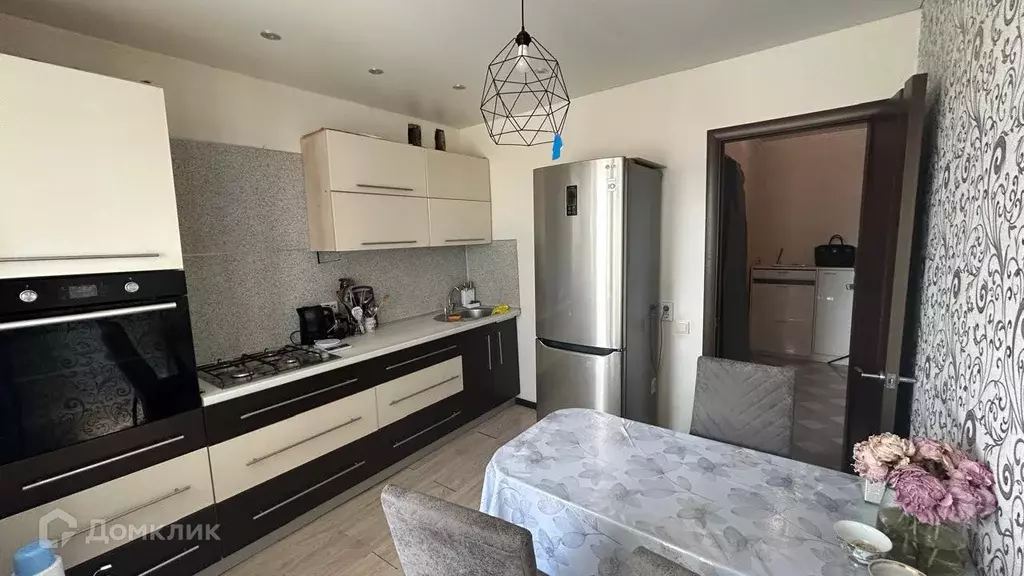 Продаётся 2-к квартира, 60.5 м - Фото 0
