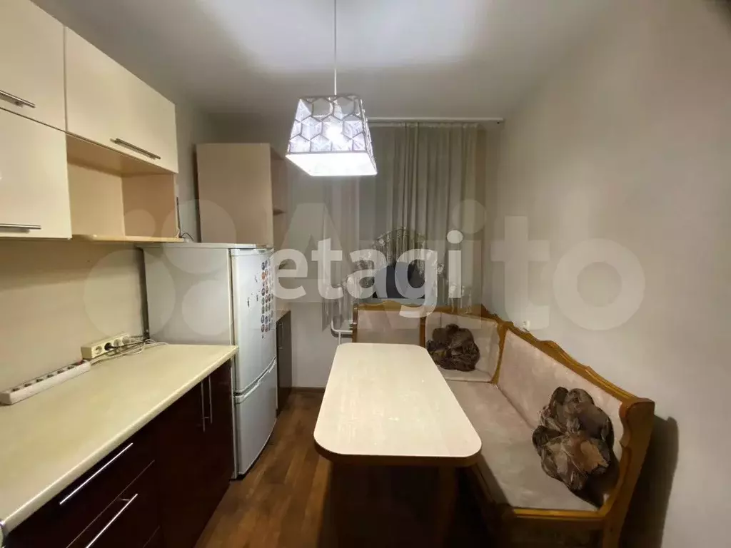 3-к. квартира, 60 м, 2/6 эт. - Фото 1