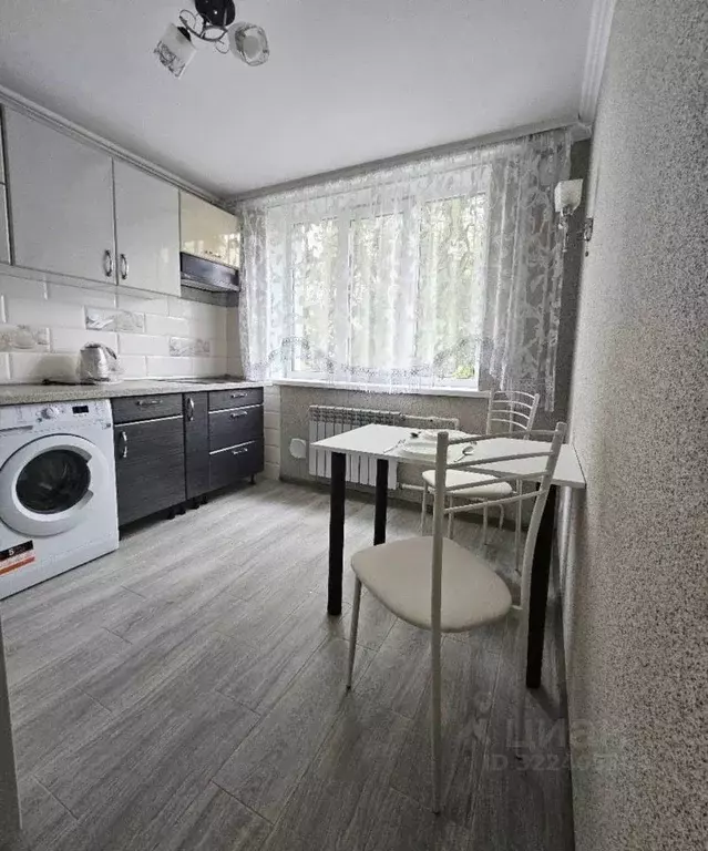 1-к кв. Тюменская область, Тюмень ул. Боровская, 3 (33.0 м) - Фото 1