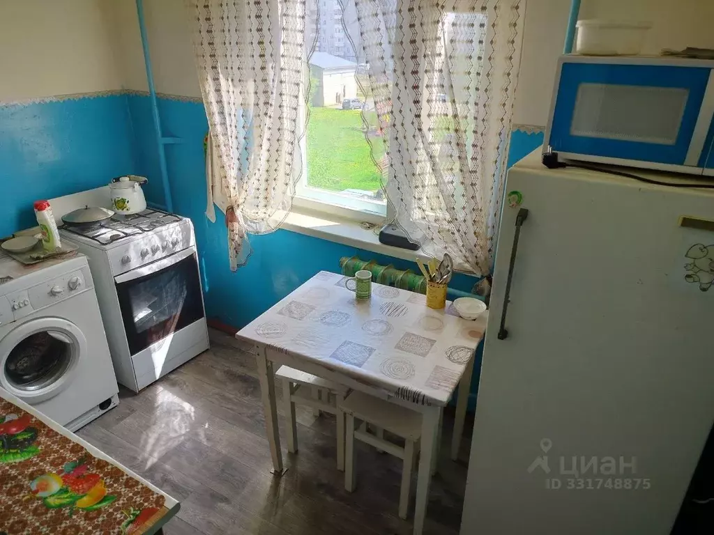 1-к кв. Коми, Сыктывкар Нижний Чов мкр, ул. Магистральная, 17 (35.0 м) - Фото 1