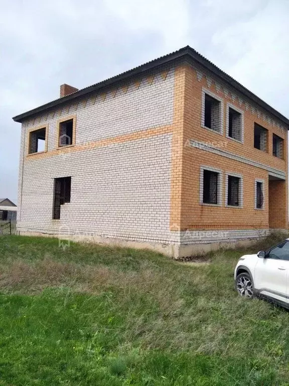 Дом в Волгоградская область, Волгоград Центральный-2 СНТ,  (300 м) - Фото 1