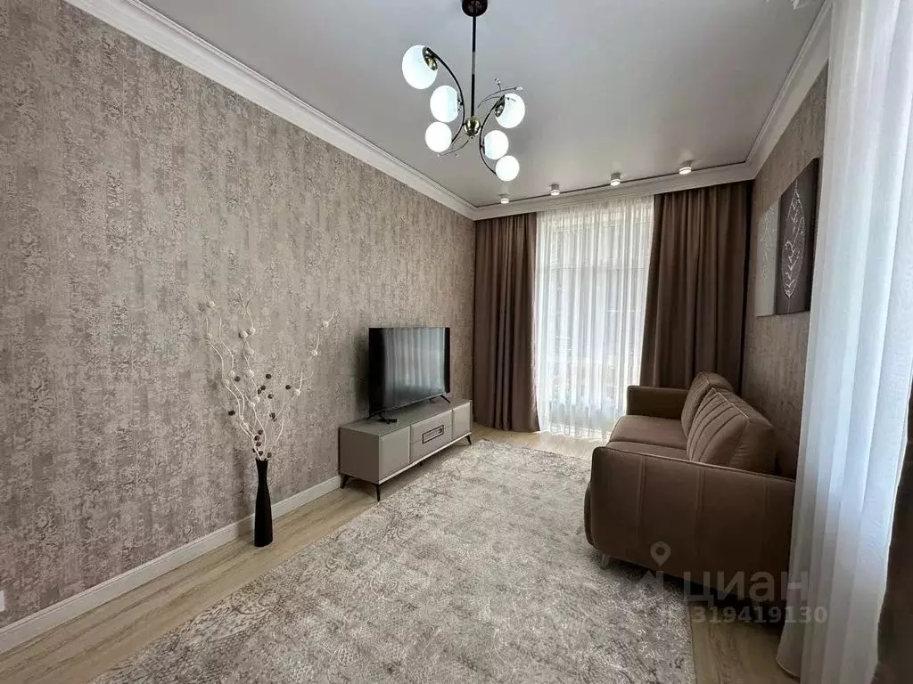 2-к кв. Ставропольский край, Кисловодск ул. Декабристов, 45 (65.0 м) - Фото 1