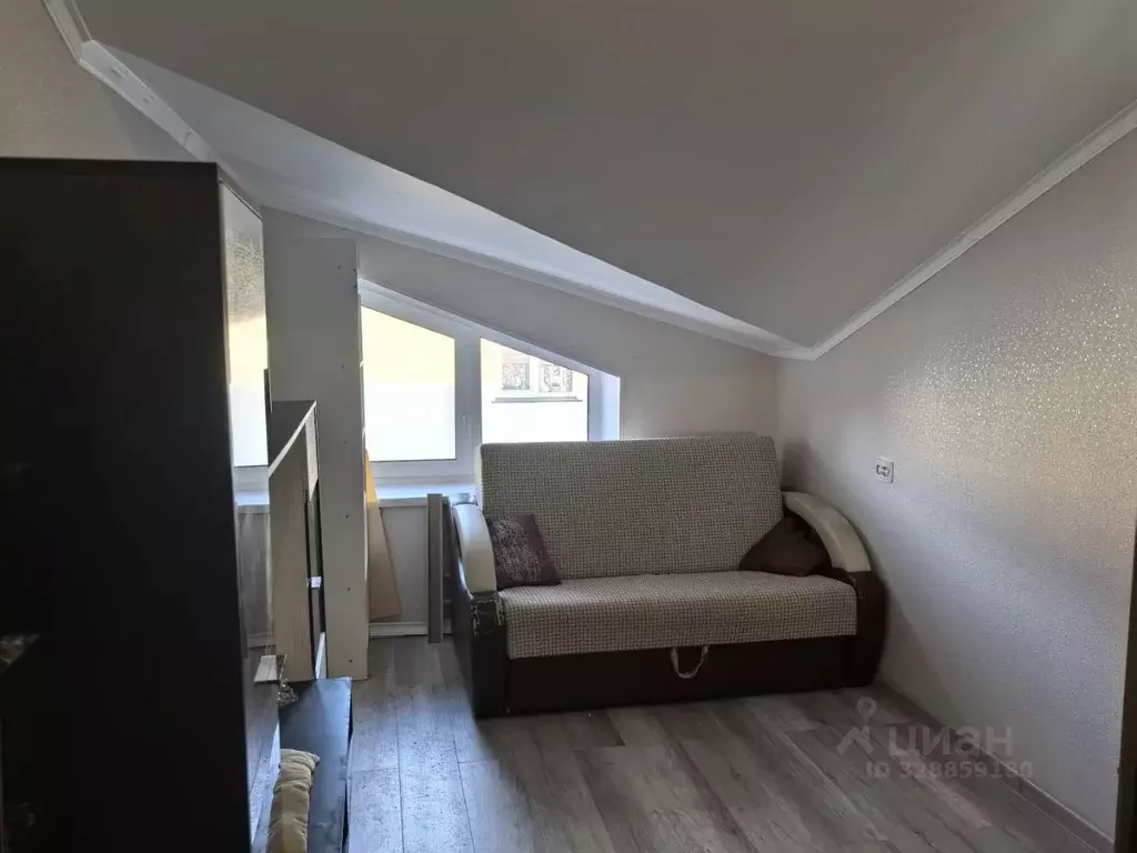 Комната Тверская область, Тверь ул. Добролюбова, 138 (10.5 м) - Фото 1