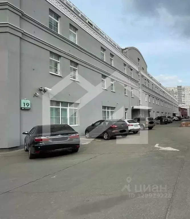 Помещение свободного назначения в Москва Вятская ул., 27С19 (2594 м) - Фото 1