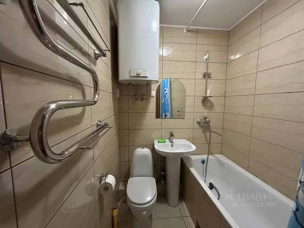 2-к кв. Крым, Ялта ул. Таврическая, 13 (64.0 м) - Фото 0