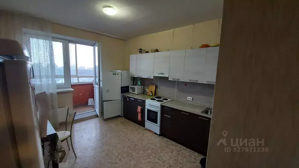 3-к кв. Московская область, Химки ул. Ватутина, 4к1 (76.0 м) - Фото 1