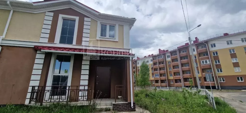 Таунхаус в Владимирская область, Ковров ул. Кабанова, 1 (93 м) - Фото 1