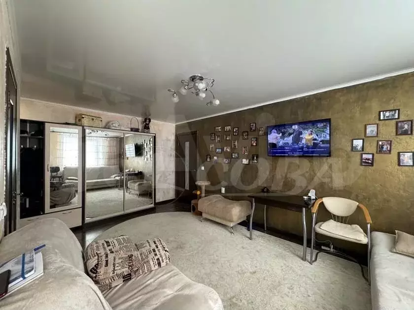 3-к. квартира, 57,5 м, 1/2 эт. - Фото 1