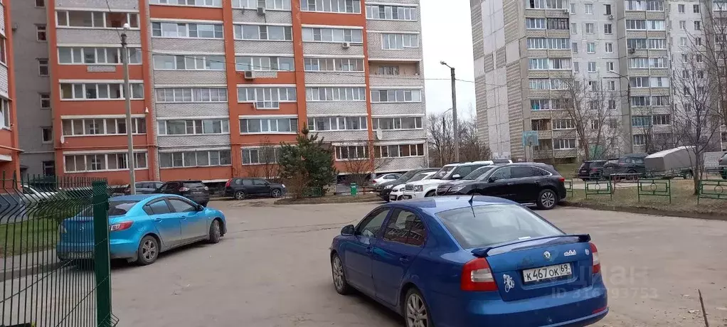 1-к кв. Тверская область, Тверь ул. Карла Маркса, 11 (45.7 м) - Фото 0