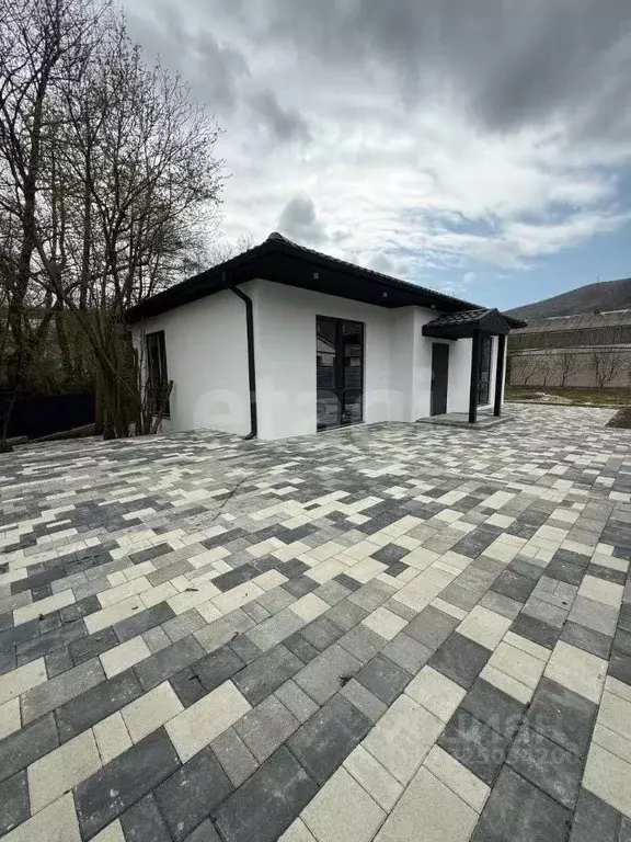 Дом в Краснодарский край, Геленджик городской округ, с. Адербиевка  ... - Фото 1