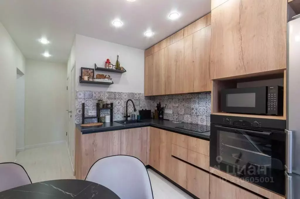 2-к кв. Московская область, Балашиха Изумрудный кв-л, 10 (50.8 м) - Фото 1
