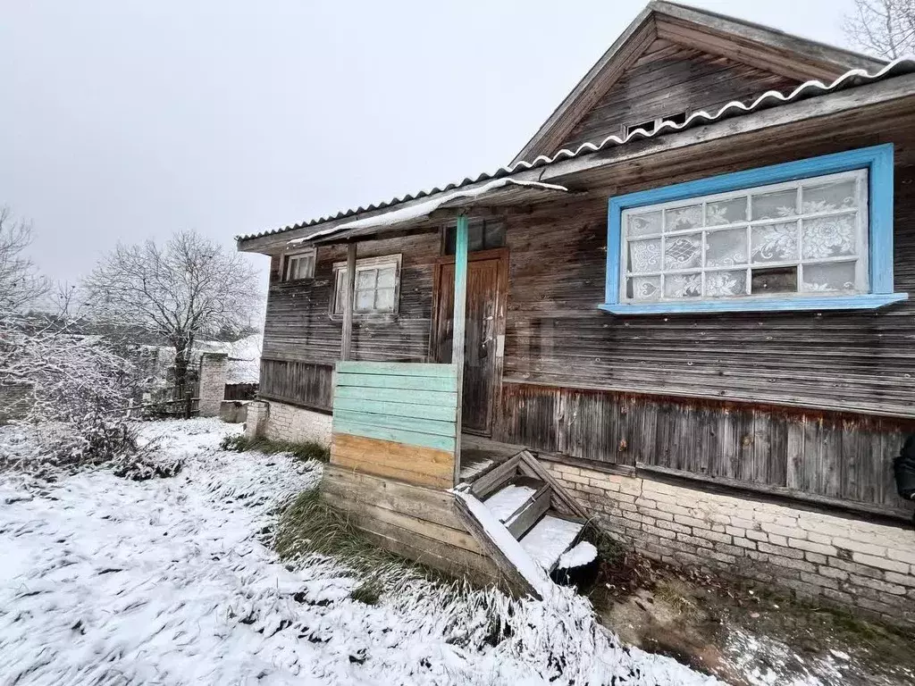 Дом в Ленинградская область, Киришский район, Будогощское городское ... - Фото 1