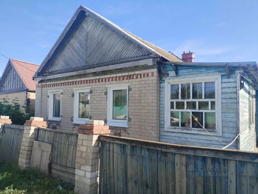 Дом в Волгоградская область, Волгоград Ужгородская ул., 67 (70 м) - Фото 0