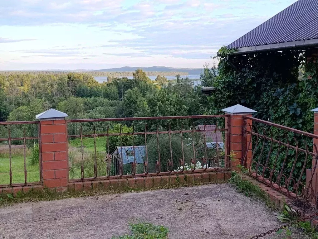 Дом в Пермский край, Нытвенский муниципальный округ, д. Соснова 37 (63 ... - Фото 2