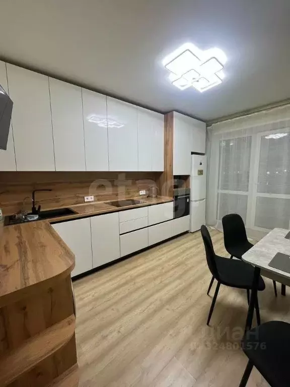 1-к кв. Амурская область, Благовещенск Политехническая ул., 3 (48.2 м) - Фото 2