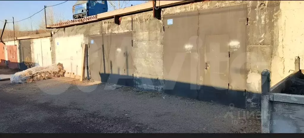 Гараж в Кемеровская область, Новокузнецк Карагандинская ул., 92Б (88 ... - Фото 1