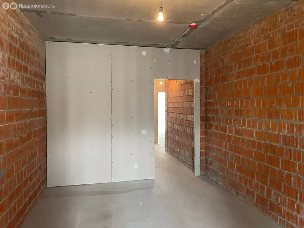 3-комнатная квартира: Санкт-Петербург, улица Академика Константинова, ... - Фото 2