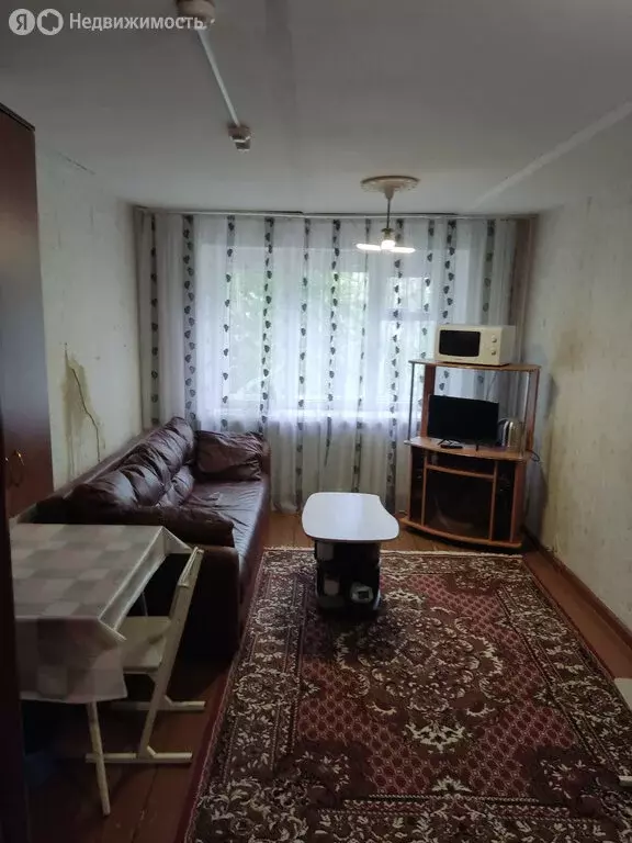 1к в 8-комнатной квартире (18 м) - Фото 0