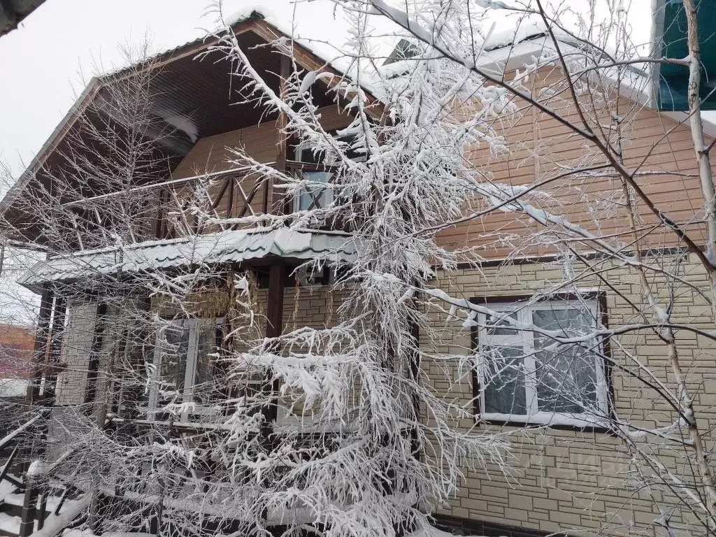 Дом в Саха (Якутия), Якутск ул. Осипенко, 13 (202 м) - Фото 1