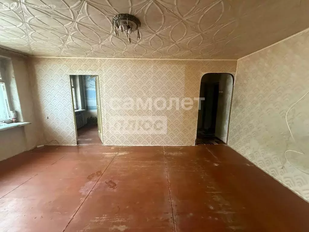 3-комнатная квартира: Мурманск, улица Магомета Гаджиева, 7 (56.8 м) - Фото 2