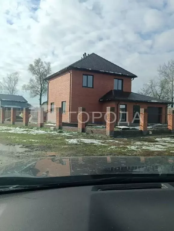 Дом в село Фирсово, Радужная улица, 57 (195 м) - Фото 2