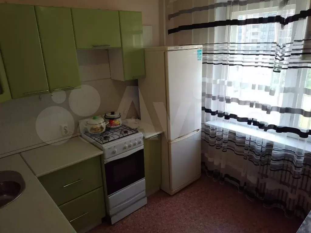 1-к. квартира, 38 м, 2/10 эт. - Фото 0