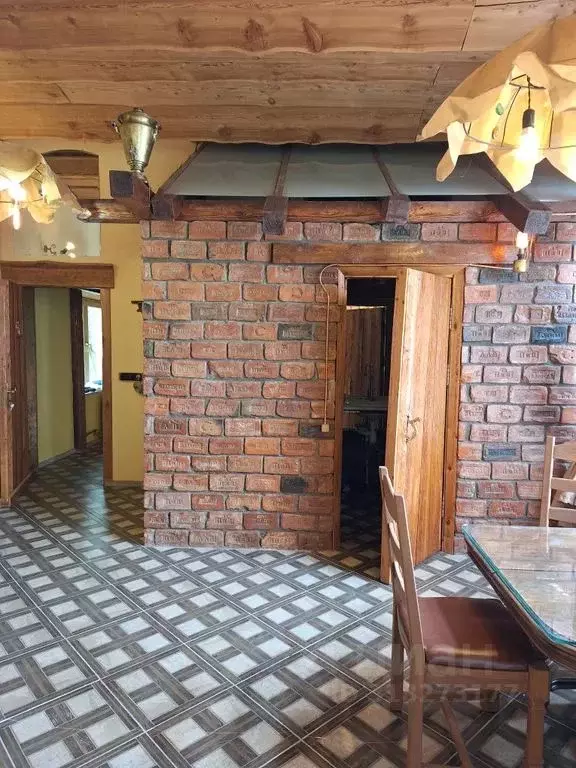 Комната Санкт-Петербург пос. Репино, Луговая ул., 9 - Фото 0