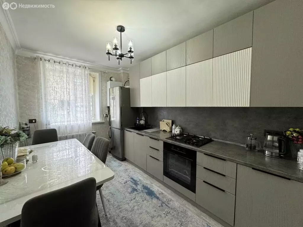 2-комнатная квартира: Махачкала, Учительская улица, 13Вк1 (70 м) - Фото 1