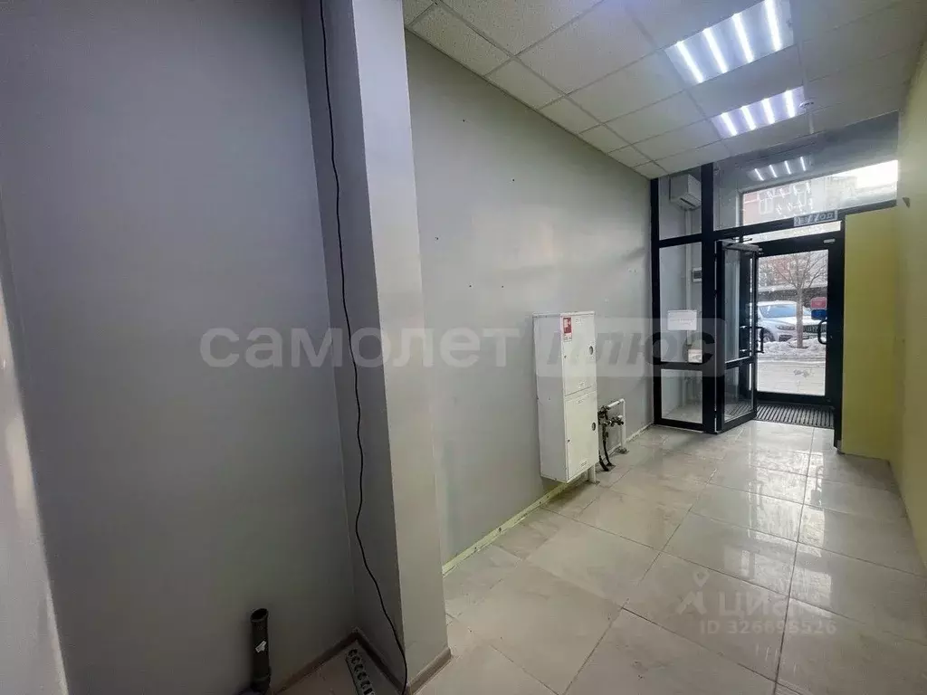 Помещение свободного назначения в Московская область, Наро-Фоминск пл. ... - Фото 1