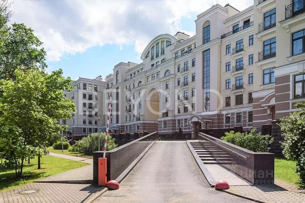 5-к кв. Санкт-Петербург Морской просп., 24 (350.0 м) - Фото 1