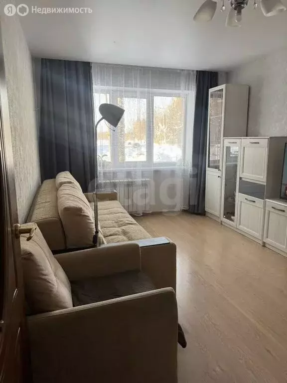 2-комнатная квартира: Сыктывкар, улица Комарова, 11 (47.3 м) - Фото 1