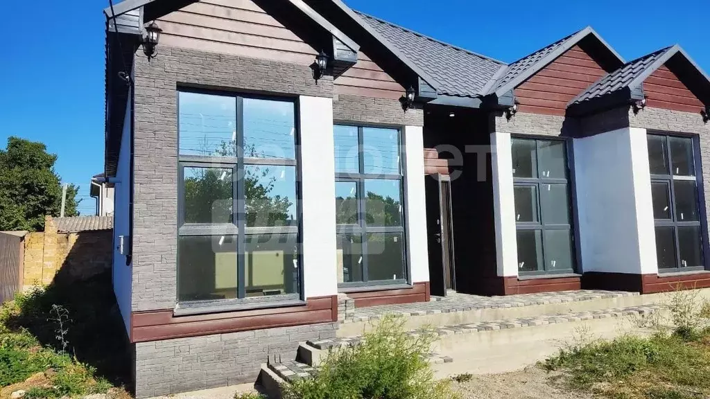 Дом в Крым, Симферополь ул. 25-я Коллективных Садов (125 м) - Фото 1