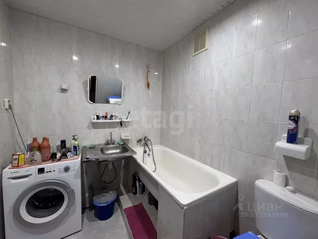 2-к кв. Адыгея, Майкоп ул. Димитрова, 18 (34.7 м) - Фото 1