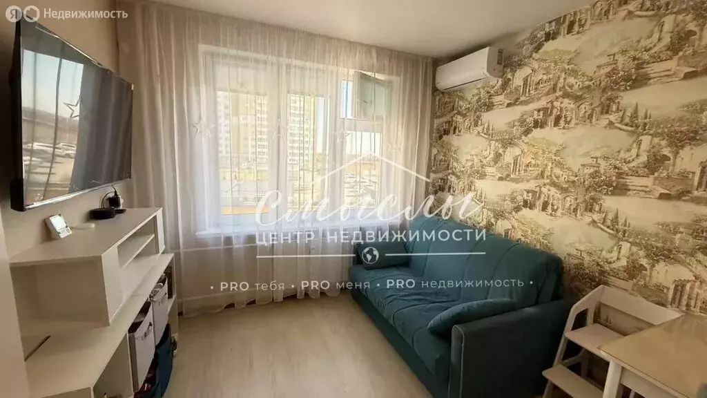 2-комнатная квартира: Тюмень, улица Василия Подшибякина, 21 (39.3 м) - Фото 1