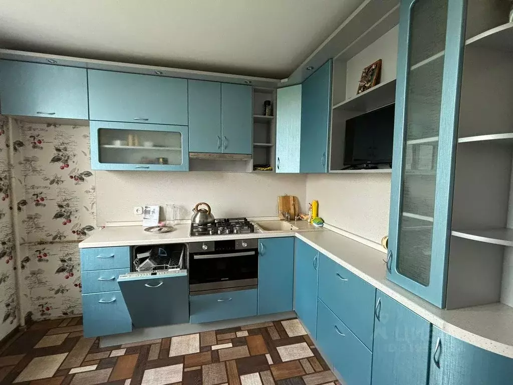 3-к кв. Коми, Сыктывкар ул. Славы, 26 (67.0 м) - Фото 0