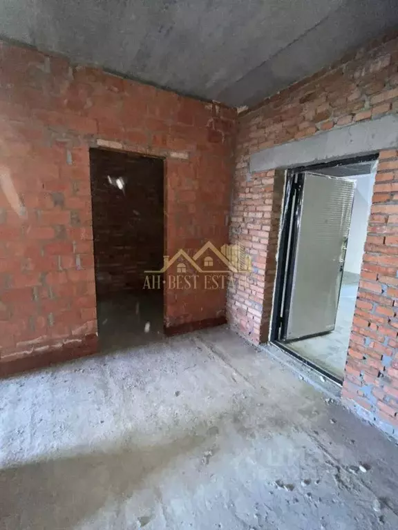 1-к кв. Северная Осетия, Владикавказ ул. Курсантов-Кировцев, 4А (35.0 ... - Фото 0