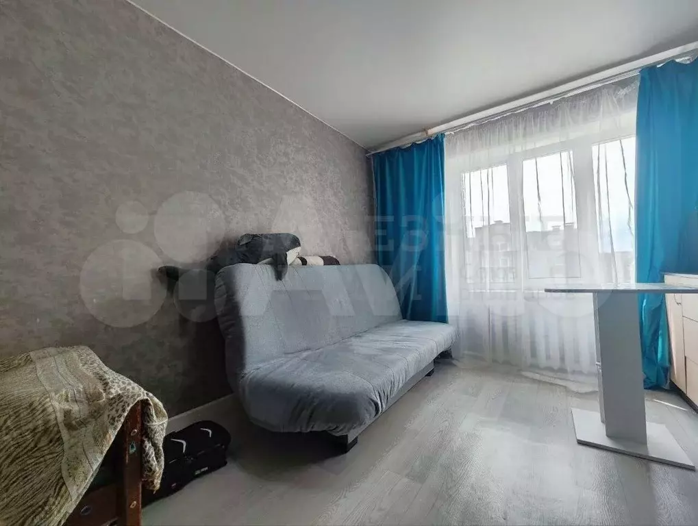 Комната 14,3 м в 9-к., 8/9 эт. - Фото 1