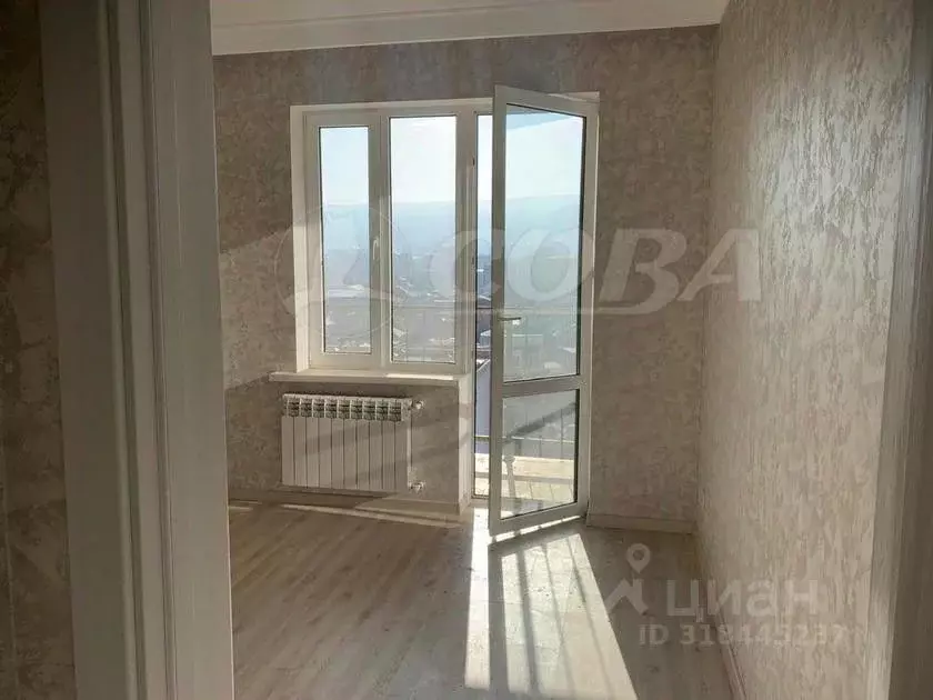 1-к кв. Дагестан, Махачкала ул. Ахмата-Хаджи Кадырова, 128 (39.0 м) - Фото 0