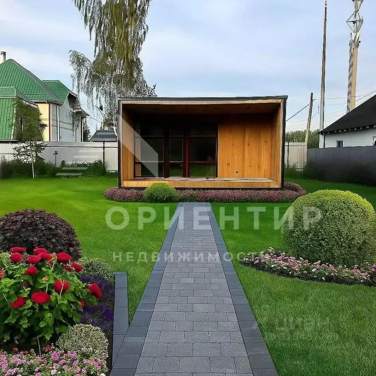 Дом в Свердловская область, Среднеуральск ул. Железнодорожников, 66 ... - Фото 1