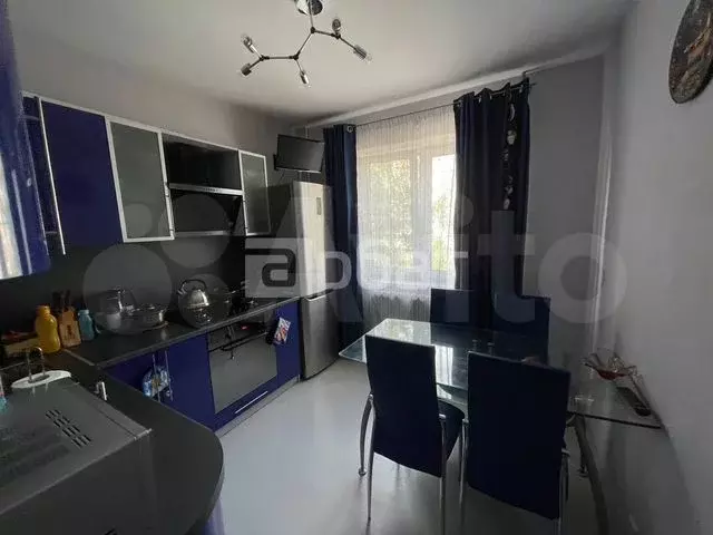 2-к. квартира, 52 м, 3/9 эт. - Фото 0