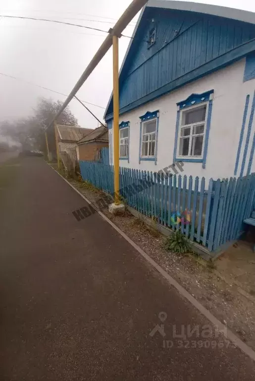 Дом в Калмыкия, Элиста ул. Чернышевского, 80 (71 м) - Фото 1