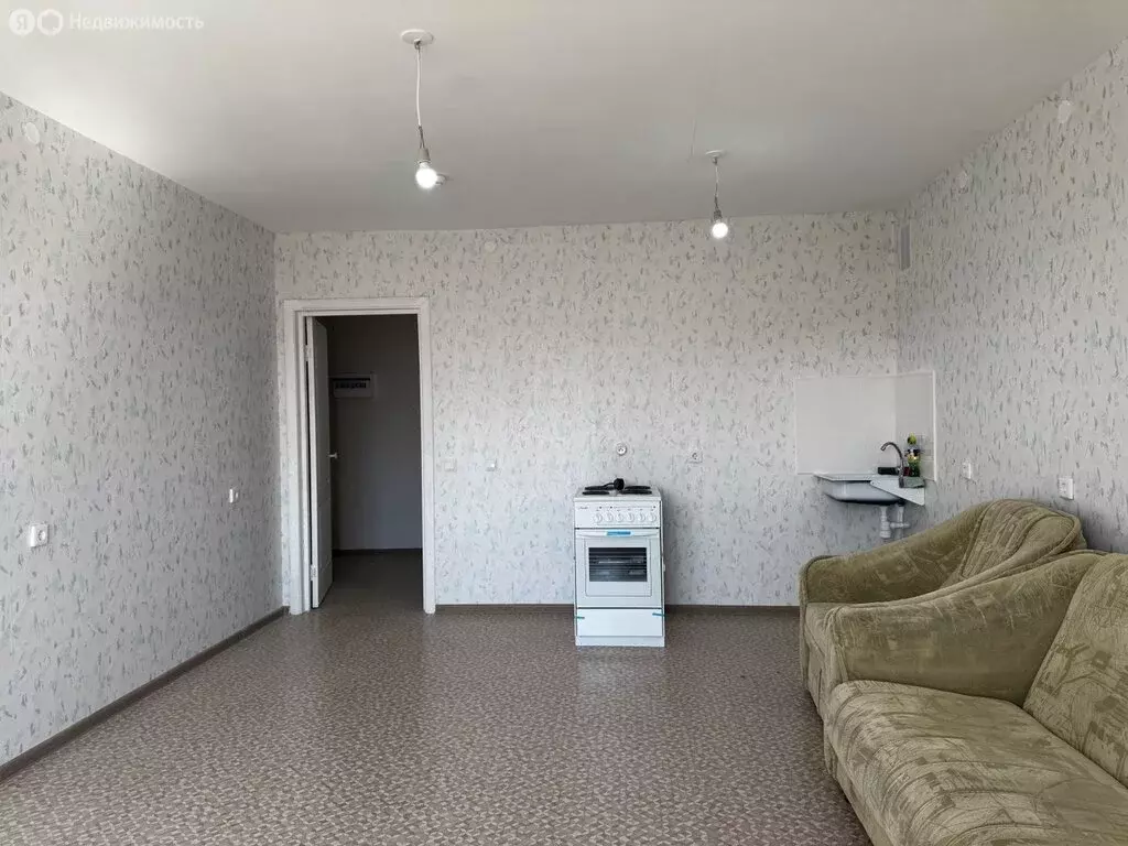 Квартира-студия: Кудымкар, улица Иакова Шестакова, 12 (31.8 м) - Фото 2