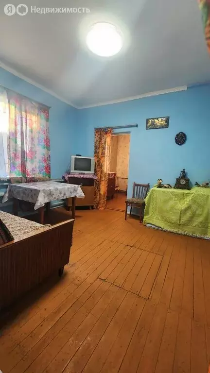 Дом в Петровское сельское поселение, село Известковое, улица Гагарина, ... - Фото 0