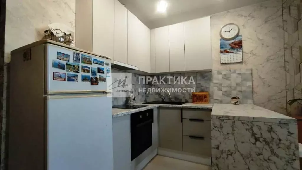 Продается 2-комнатная квартира - Фото 1