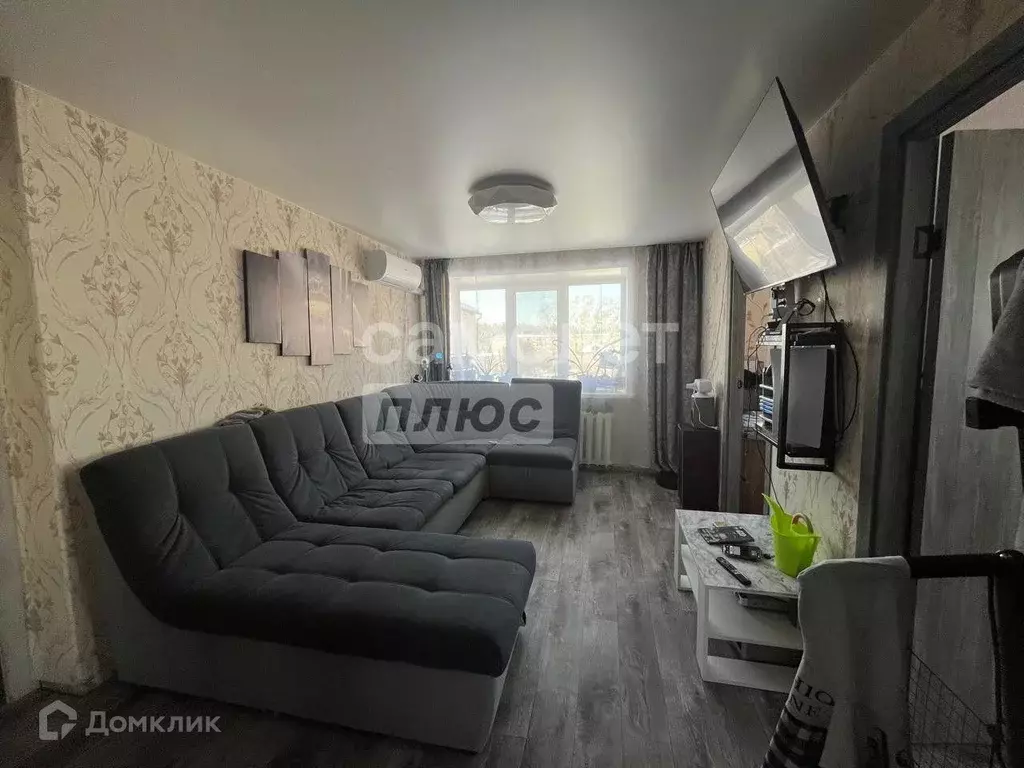 Продаётся 4-к квартира, 60.4 м - Фото 1