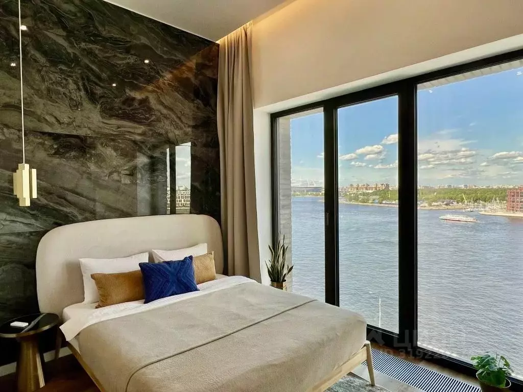 1-к кв. Санкт-Петербург наб. Макарова, 58с2 (28.0 м) - Фото 1