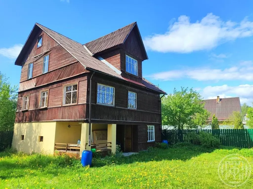 Дом в Ленинградская область, Выборгский район, Рощино пгт, Виктория ... - Фото 1