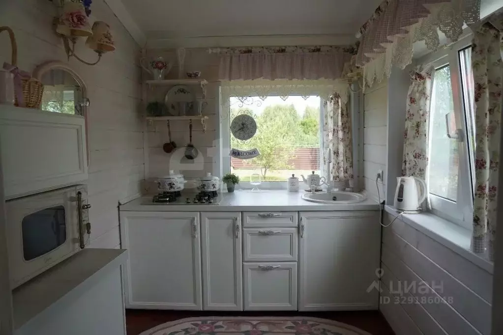 Дом в Ленинградская область, Бокситогорский район, Ефимовское ... - Фото 1