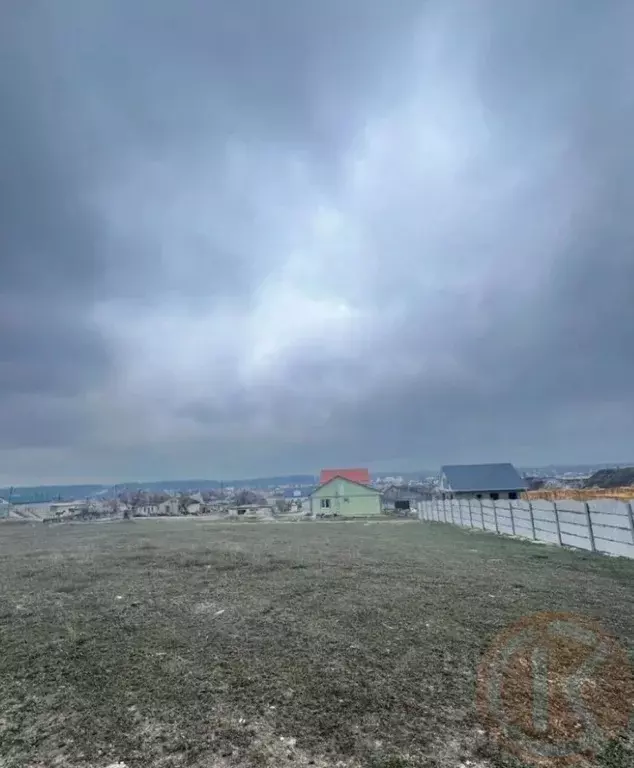 Участок в Крым, Белогорск ул. Муарема Мартынова (797.0 сот.) - Фото 1
