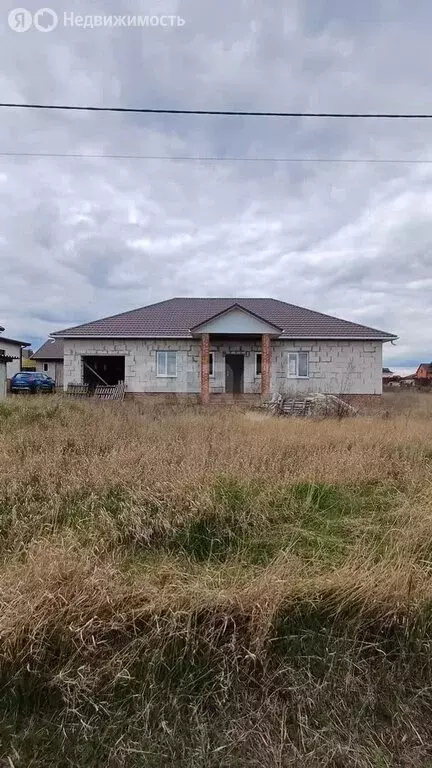 Дом в село Стрелецкое, Комсомольская улица (124.8 м) - Фото 1